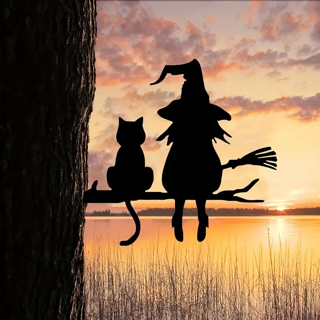 Garden Stake Iron Silhouette Cute Witch and Cat Tree Stump Plug-in Yard Art for Lawn Courtyard Decor